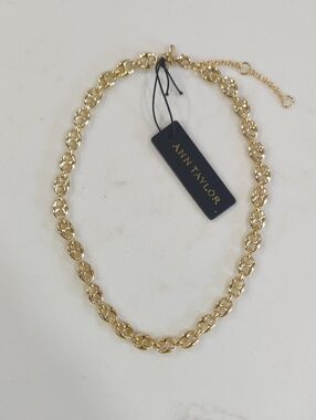 Ann Taylor Gold Chain Link Necklace - Polished Oval Links